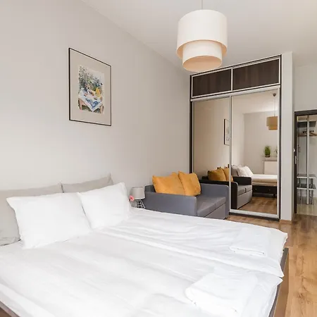 公寓 Shortstaypoland Gieldowa B184 *