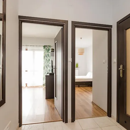 Shortstaypoland Gieldowa B184